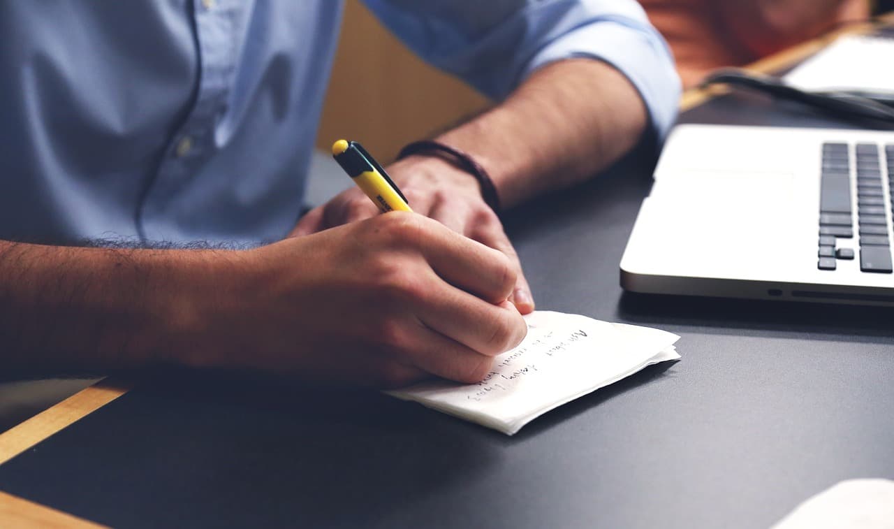 Informe Estratégico  Considerações sobre autuações da inspeção do trabalho