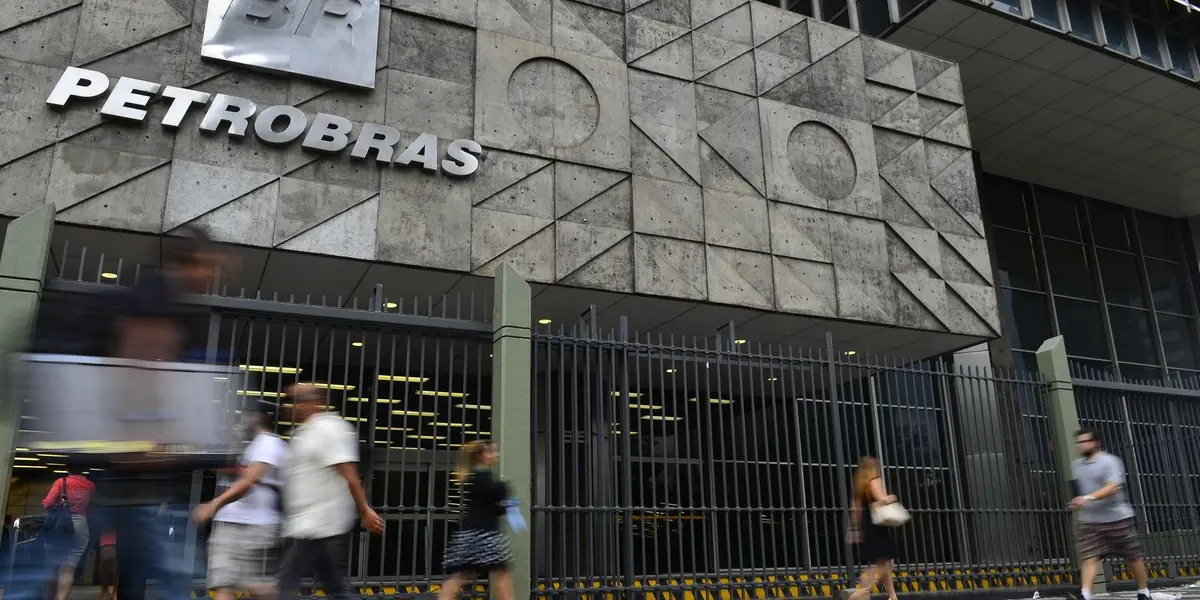 Petrobras garante GNL dos EUA por mais de 20 anos em novo contrato
